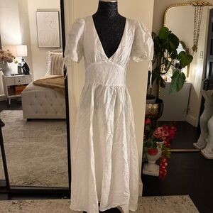 VRG GRL Beautiful White Dress